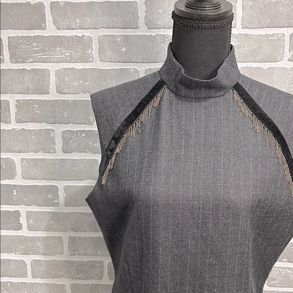 Harve Benard Gray Pinstripe 100% Wool Women’s Size 10 Midi Business Casual Dress - Picture 3 of 9